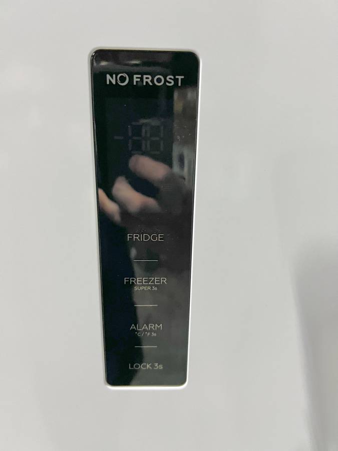 33 INCH Element EHUF21CECW Upright Convertible Freezer or Refrigerator - $850 (ApplianceRestore.com)