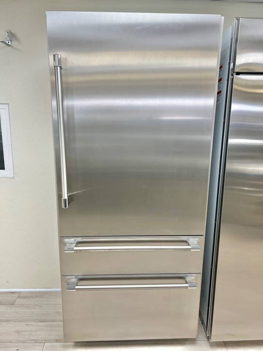 36 INCH Thermador T36IB100SP Stainless Built-In Refrigerator Panel NEW * Open Box Steel