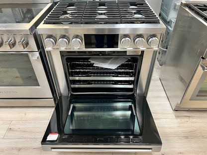 36 INCH Dacor Contemporary  DOP36C86DLS Freestanding Dual Fuel Smart Steam Range with 6 Sealed Burners, 4.8 cu. ft. Oven Capacity, and Four-Part Pure Convection: Silver Stainless Natural gas Or Propane LP