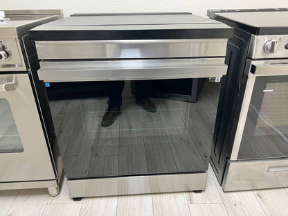 30 INCH Samsung BESPOKE NSI6DG9300SR Slide-In Induction Range 6.3 Cu. Ft. Oven, Air Fry,  Convection, Auto Conversion, Proof,  Storage Drawer, Self  Steam Clean, Sabbath,  ADA , ENERGY STAR  * New Open Box  *