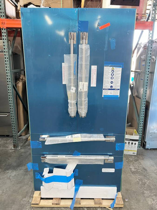 42 Inch Thermador T42BT120NS Built-In 4-Door French Door * NEW * Open Box Stainless Steel Panel Ready