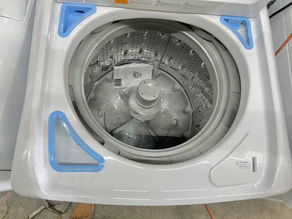 27 INCH Insignia 4.1 Cu. Ft. High Efficiency Top Load Washer White New * Open Box * 4.1 Cu Ft 11 Washing Programs Child Lock Delay Start  Eco Warm Cold Hot High Efficiency Energy Star
