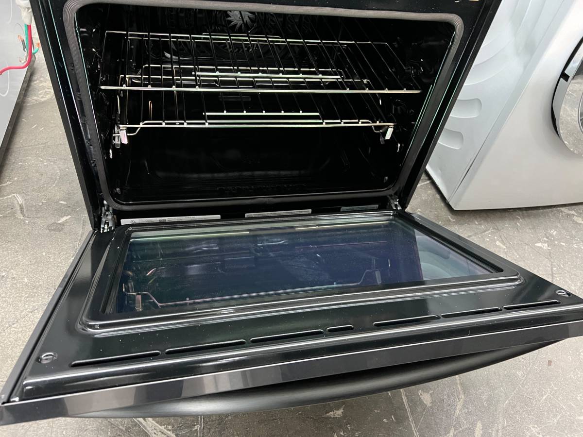 30 Inch Frigidaire GCWM3067AD Combination Electric Wall Oven Air Fry, 7.0 Cu. Ft. , Convection Oven, Steam and Self Clean, Slow Cook, Steam Bake, Microwave Oven Combo, Black Stainless Steel * New Open Box *