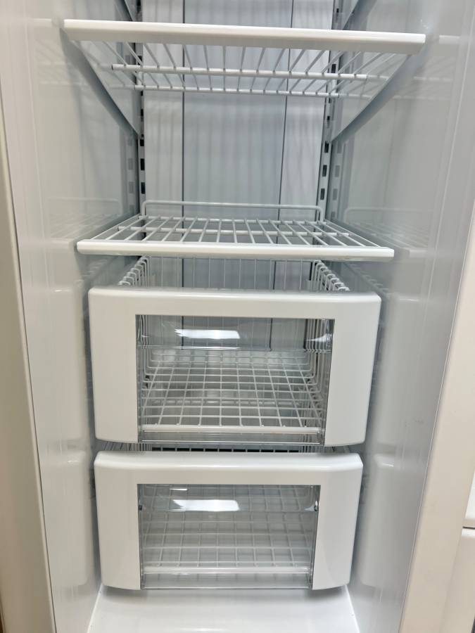 42 Inch GE Cafe CSB42WP2NKS1 Built-In Side by Side Refrigerator New * Open Box 25.2 Cu. Ft. , Showcase LED Lighting, WiFi Connect Technology, Large Door Bins, Ice Maker, CSA, UL Listed Sabbath Mode .