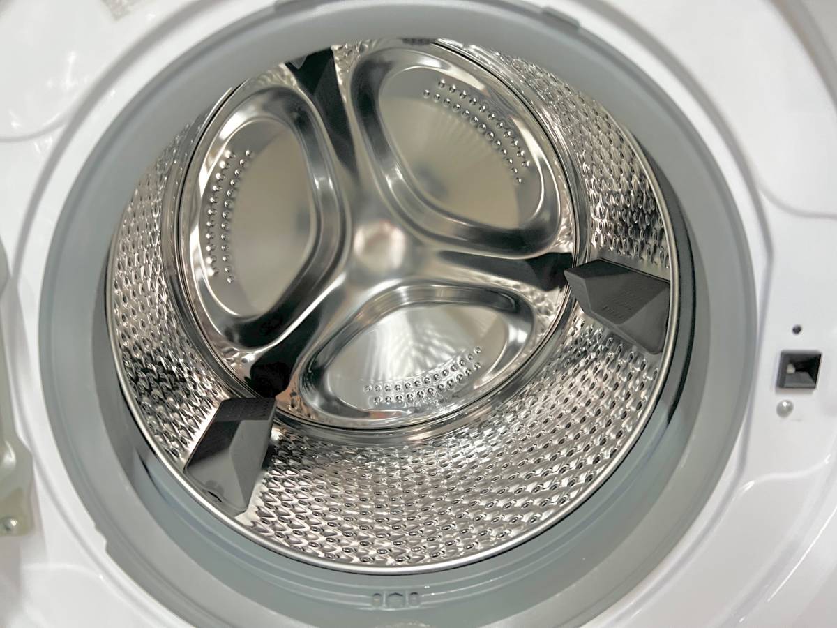 24 INCH Beko WMY10148C2 Front Load Washer Machine White * New Open Box * 2.5 Cu. Ft.,  16 Wash Cycles, 1400 RPM Spin, Pet Hair Removal Plus Cycle,  Wool Wash, Child Lock, Stainless Steel Drum,  Energy Star Qualified , White .