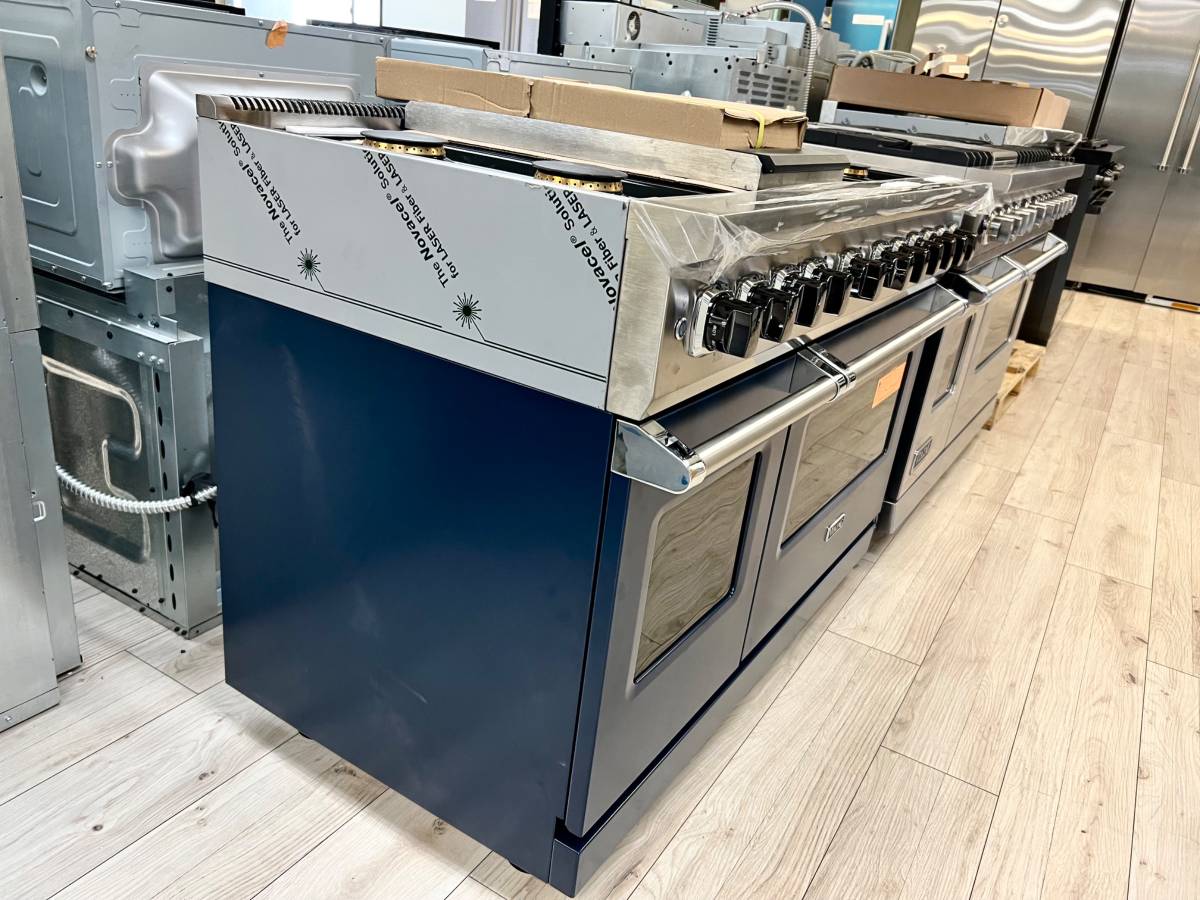 48 INCH Viking 5 Series  VDR5486GSB Freestanding Professional Dual Fuel Range 6 Sealed Burners, Double Oven, 7.3 Cu. Ft. Total Capacity, Self-Clean, Vari Simmer Sure Spark Ignition, Griddle Slate Blue, Natural Gas , New Open Box