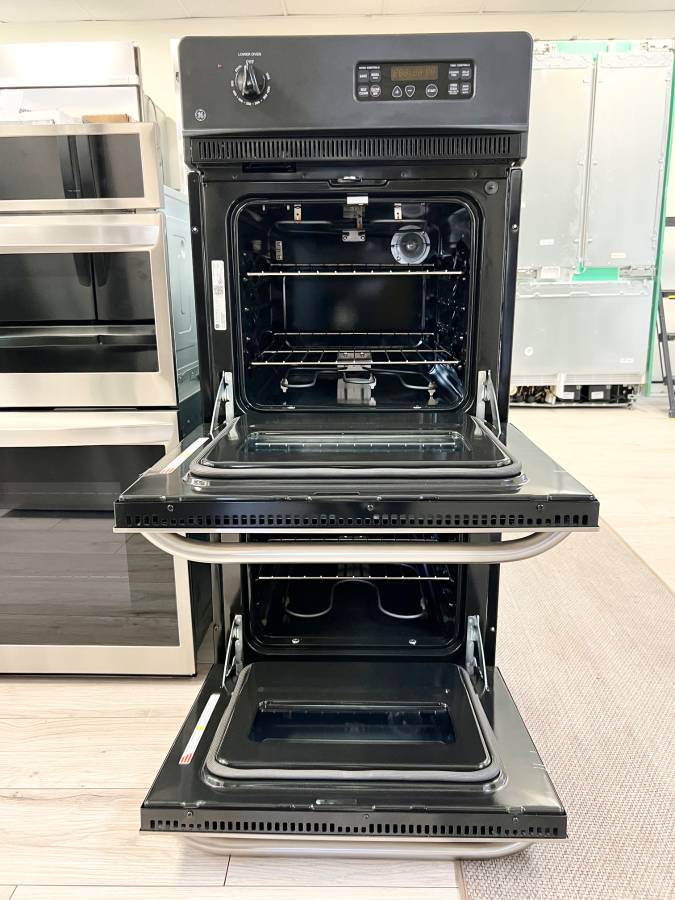 24 INCH GE JRP28SKSS Double Electric Wall Oven * New Open Box * Built In Stainless Steel , Clear View Windows , 30 AMP , Self Clean