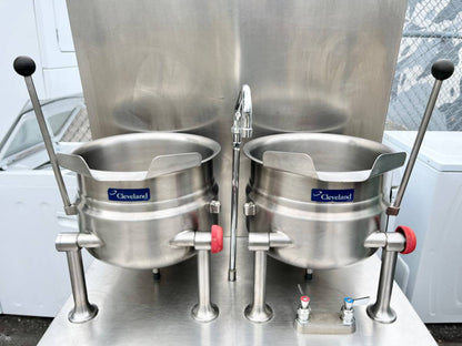 Commercial Cleveland Range 36GMK66200 Twin 6 Gal Gas Kettle Cabinet * Used Condition