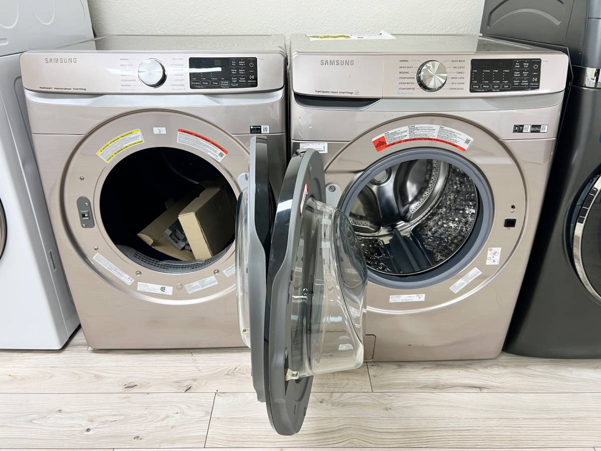 27 INCH Samsung Washer WF45B6300AC  DVG45B6300C   * New Open Box * Smart Front Load Washer 4.5 Cu. Ft., Sanitize,  Gas Dryer 7.5 Cu.Ft., 21 Dryer Programs,  Steam ,  ADA,  Energy Star, Champagne