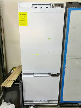 30 INCH Bertazzoni REF30BMBZPNV Panel Ready Built In Refrigerator * New Open Box * 84 Inch   Bottom Freezer , Ice Maker , Internal Water,  LED Touch, ADA Approved, Energy Star