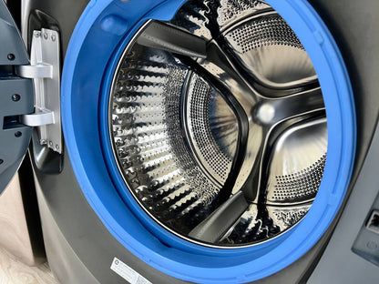 28 INCH GE Profile PFQ97HSPVDS Front Load Washer Dryer Combo * NEW ** 4.8 Cu Ft , Energy Star , Ventless Heat Pump Dryer, 110V outlet, ADA, Carbon Graphite.