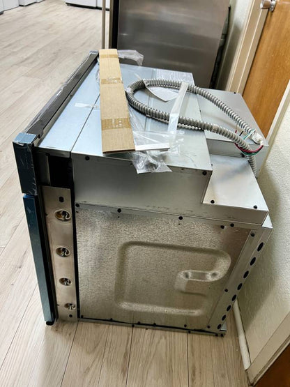30 INCH GE Profile PTS700RSNSS  Single Wall Oven NEW * Air Fry * Clean * New Open Box * Stainless  5 Cu Ft ,  True European Convection with Direct Air. Self Clean + Steam Clean , Wi-Fi,ADA  , Right Hand Side Swing Door, Steel