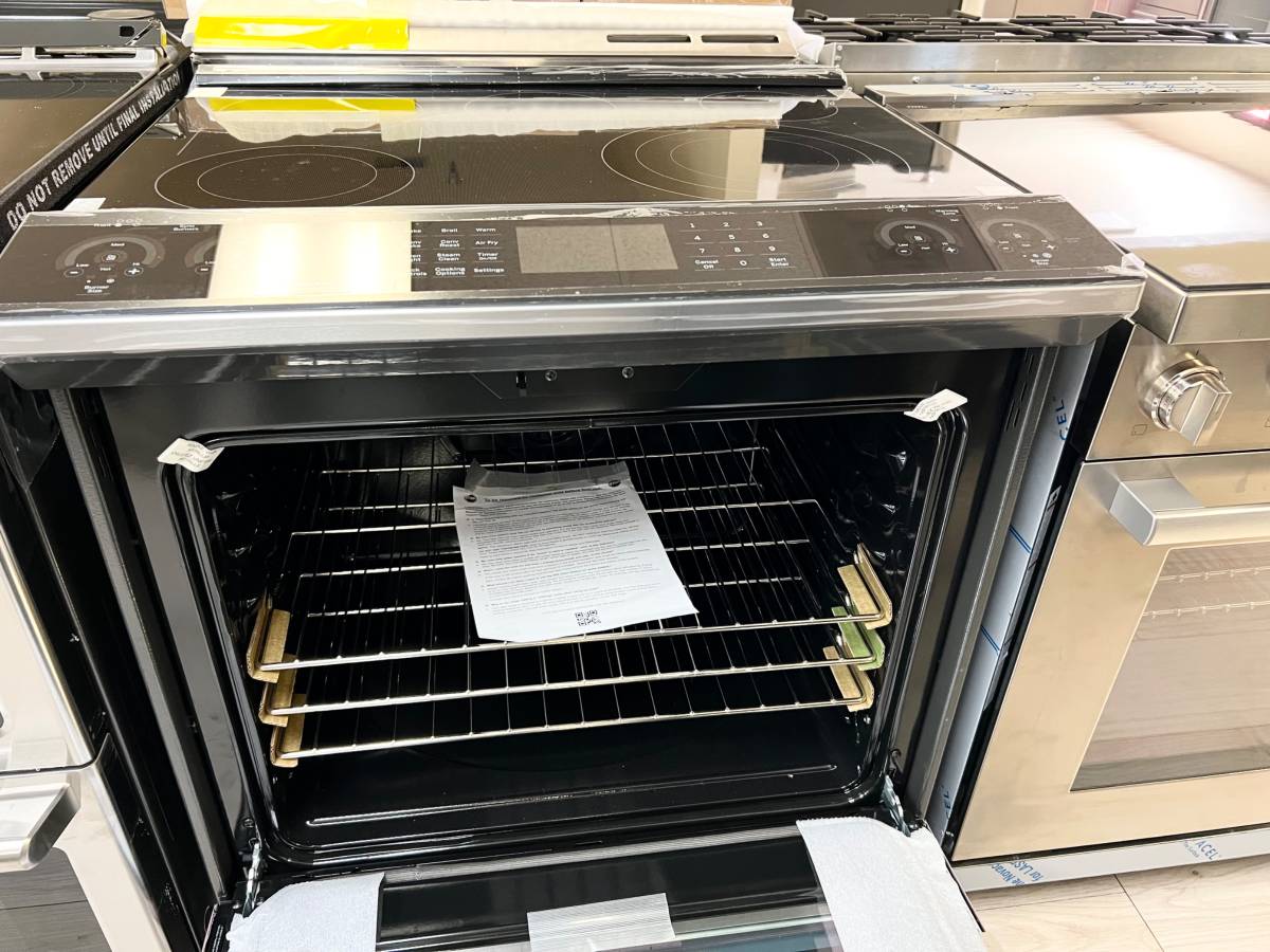 30 Inch GE Profile PSS93YP9FS Slide-In Electric Range New Open Box * 5.3 Cu Ft True Convection Oven , Storage Drawer ,  100 Warming Zone , Steam Clean , Wi-Fi ,  Adjustable Oven Racks ,  Fingerprint Resistant Stainless Steel .