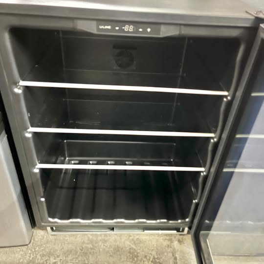 24 INCH U-Line  UHBV024SG01A Beverage Center , Wine Storage, Glass Door Stainless Frame, 115V, new open box