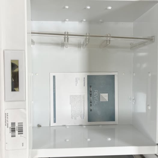 24 INCH SUBZERO ID24R  Integrated Double Drawer Under Counter Smart Refrigerator with 4.0 cu. ft. Capacity, Full Extension Drawers, LED Lighting, Interactive Control Panel, Sabbath, Star-K, Energy Star,  Panel Ready * New Open Box *