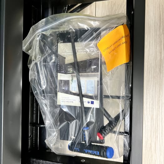 36 INCH U-Line 3000 Series U3036WCWCINT60A Built-In Wine Storage  62 Bottle  Dual Zone * New Open Box * Panel Ready