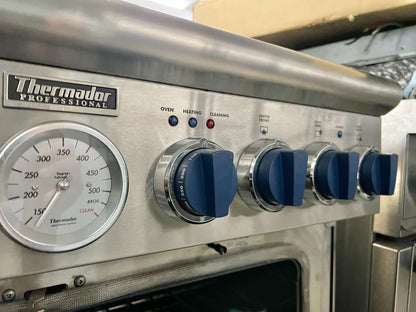 36 INCH Thermador Pro Grand PG366BS  Pro Style All Gas Range , 6 Star Burners , 2 with ExtraLow Simmer Settings), European 3rd Element Convection & 5.1 cu. ft. Oven Capacity, Natural Gas