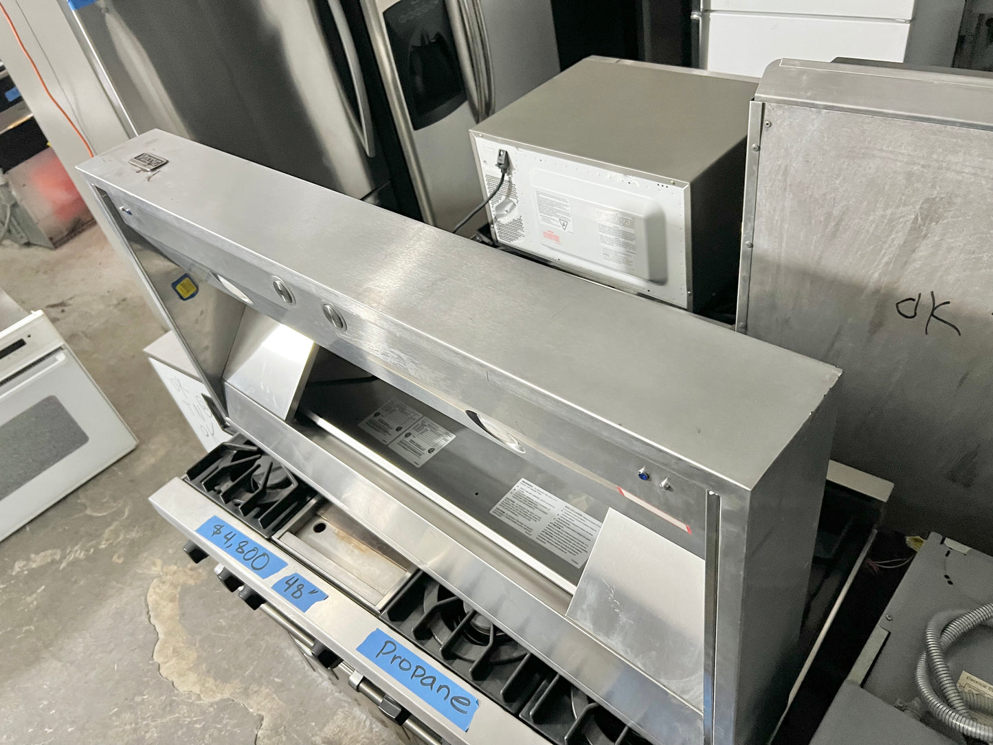 48 INCH Viking 5 Series  VCWH54848SS  Wall Mount Range Hood * New Open Box * Stainless Steel , Blower 1200 CFM Sold Separately