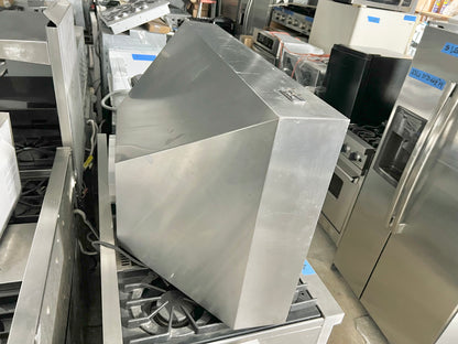 48 INCH Viking 5 Series  VCWH54848SS  Wall Mount Range Hood * New Open Box * Stainless Steel , Blower 1200 CFM Sold Separately